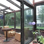 Banita 홈스테이 우스트카